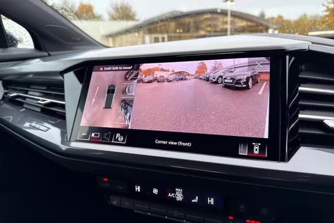 Audi Q4 e-tron 55 Black Edition Auto quattro 5dr 82kWh Thumbnail #32