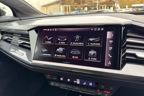 Audi Q4 e-tron 55 Black Edition Auto quattro 5dr 82kWh Thumbnail #35