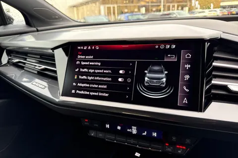 Audi Q4 e-tron 55 Black Edition Auto quattro 5dr 82kWh Thumbnail #47