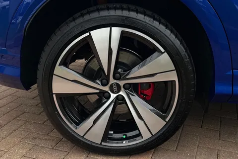  Audi Q5 2.0 TDI Edition 1 Sportback S Tronic quattro Euro 6 (s/s) 5dr Thumbnail #12