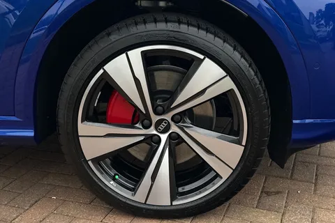  Audi Q5 2.0 TDI Edition 1 Sportback S Tronic quattro Euro 6 (s/s) 5dr Thumbnail #13