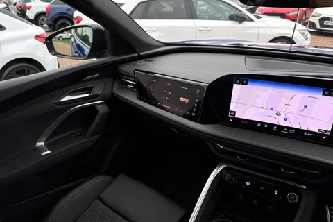  Audi Q5 2.0 TDI Edition 1 Sportback S Tronic quattro Euro 6 (s/s) 5dr Thumbnail #20