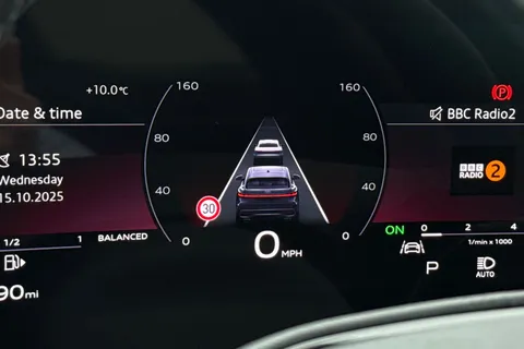  Audi Q5 2.0 TDI Edition 1 Sportback S Tronic quattro Euro 6 (s/s) 5dr Thumbnail #37