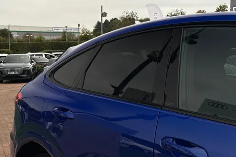  Audi Q5 2.0 TDI Edition 1 Sportback S Tronic quattro Euro 6 (s/s) 5dr Thumbnail #53