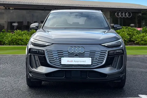 6 of 66 for Audi Q6 E-Tron Q6 SUV S line e-tron quattro 285,00 kW