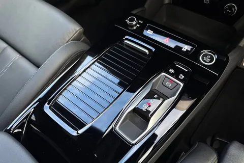 23 of 66 for Audi Q6 E-Tron Q6 SUV S line e-tron quattro 285,00 kW