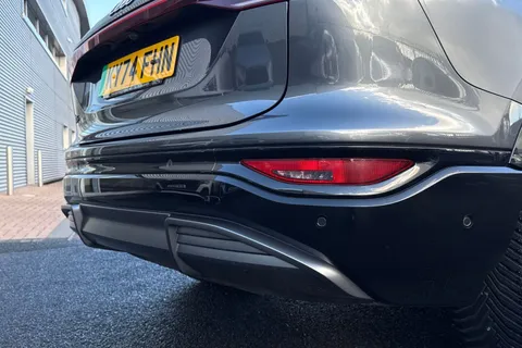 35 of 66 for Audi Q6 E-Tron Q6 SUV S line e-tron quattro 285,00 kW