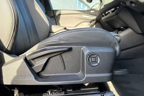 45 of 66 for Audi Q6 E-Tron Q6 SUV S line e-tron quattro 285,00 kW