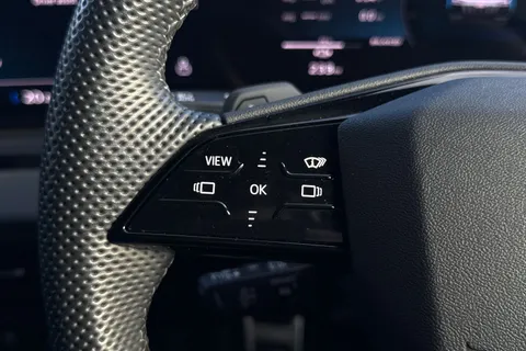 49 of 66 for Audi Q6 E-Tron Q6 SUV S line e-tron quattro 285,00 kW