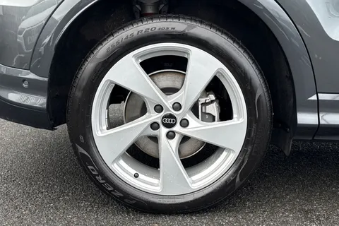 PX75WYZ Audi Q5 SUV S line TDI quattro 204 PS S tronic Thumbnail #12