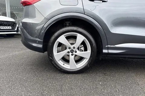 PX75WYZ Audi Q5 SUV S line TDI quattro 204 PS S tronic Thumbnail #13