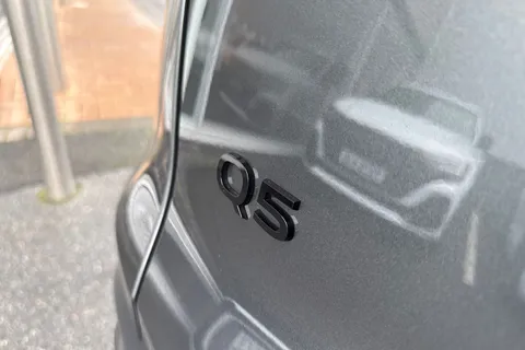 PX75WYZ Audi Q5 SUV S line TDI quattro 204 PS S tronic Thumbnail #35