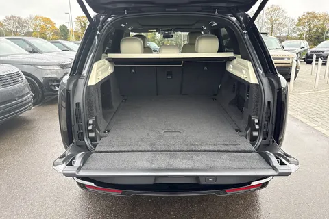 Land Rover Range Rover 3.0 P460e 38.2kWh Edition Auto 4WD Euro 6 (s/s) 5dr Thumbnail #23
