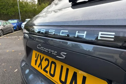 VX20UAL Porsche Cayenne 2.9T V6 S TiptronicS 4WD Euro 6 (s/s) 5dr Thumbnail #34