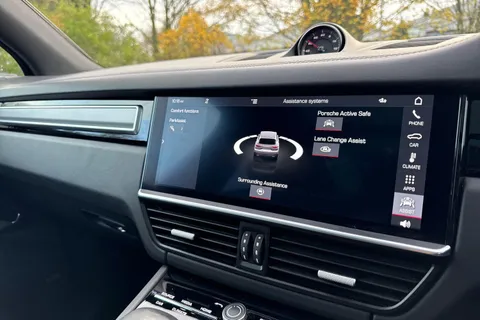 VX20UAL Porsche Cayenne 2.9T V6 S TiptronicS 4WD Euro 6 (s/s) 5dr Thumbnail #45