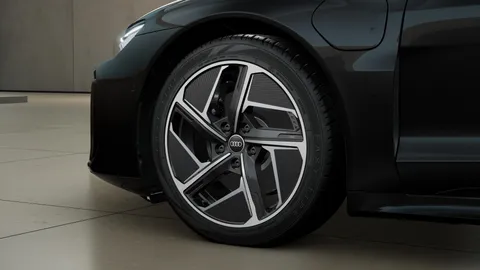  Audi e-tron GT 105kWh Auto quattro 4dr Thumbnail #4