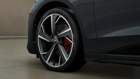 Audi A6 E-Tron Avant 100kWh Edition 1 Auto quattro 5dr Thumbnail #4