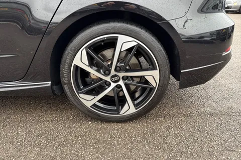 13 of 51 for Audi S3 Black Edition TFSI 300 PS S tronic