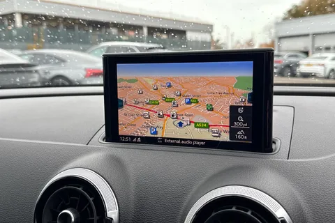 41 of 51 for Audi S3 Black Edition TFSI 300 PS S tronic