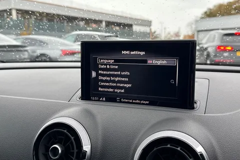 43 of 51 for Audi S3 Black Edition TFSI 300 PS S tronic