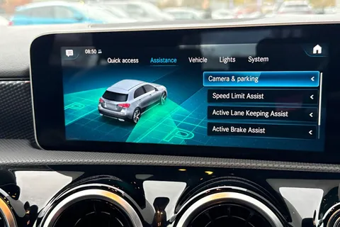 LL69YWT Mercedes-Benz A Class 1.5 A180d Sport (Executive) 7G-DCT Euro 6 (s/s) 5dr Thumbnail #48