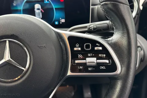 LL69YWT Mercedes-Benz A Class 1.5 A180d Sport (Executive) 7G-DCT Euro 6 (s/s) 5dr Thumbnail #54