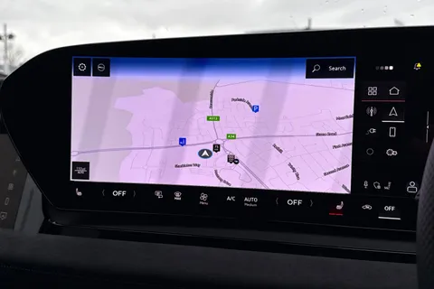 Audi Q6 E-Tron 100kWh Edition 1 Auto quattro 5dr Thumbnail #17