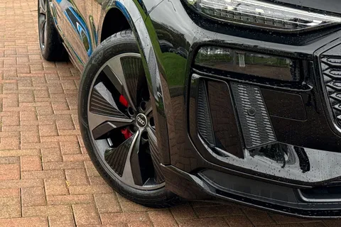 Audi Q6 E-Tron 100kWh Edition 1 Auto quattro 5dr Thumbnail #26