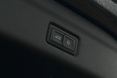 Audi Q6 E-Tron 100kWh Edition 1 Auto quattro 5dr Thumbnail #27