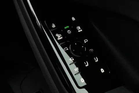 Audi Q6 E-Tron 100kWh Edition 1 Auto quattro 5dr Thumbnail #40