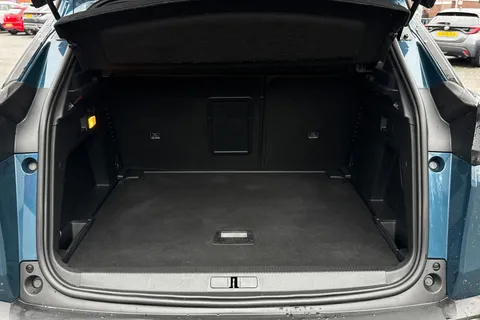 KJ21DSX PEUGEOT 3008 1.5 BlueHDi Allure EAT Euro 6 (s/s) 5dr Thumbnail #7