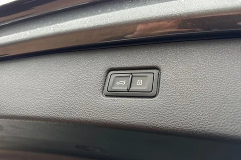  Audi Q7 3.0 TDI V6 Vorsprung Tiptronic quattro Euro 6 (s/s) 5dr Thumbnail #40