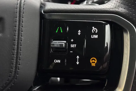 DS72HRJ Land Rover Range Rover Velar 2.0 P250 R-Dynamic HSE 5dr Thumbnail #46
