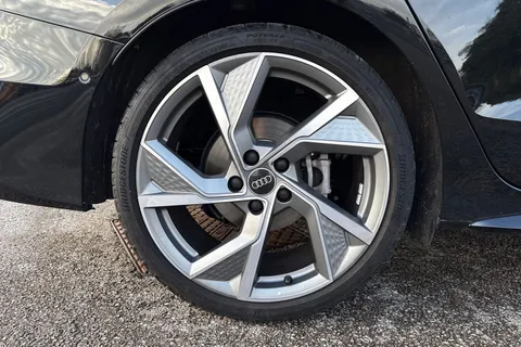 PK25XAY Audi A3 Black Edition 35 TFSI 150 PS 6-speed Thumbnail #12