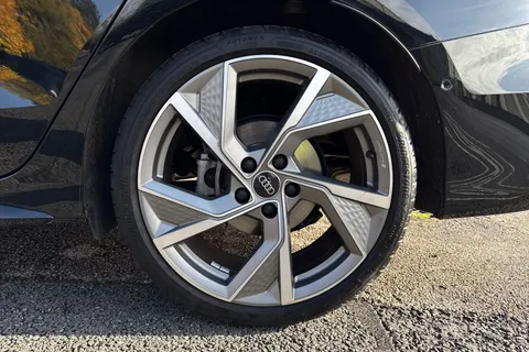 PK25XAY Audi A3 Black Edition 35 TFSI 150 PS 6-speed Thumbnail #13