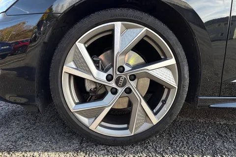 PK25XAY Audi A3 Black Edition 35 TFSI 150 PS 6-speed Thumbnail #14