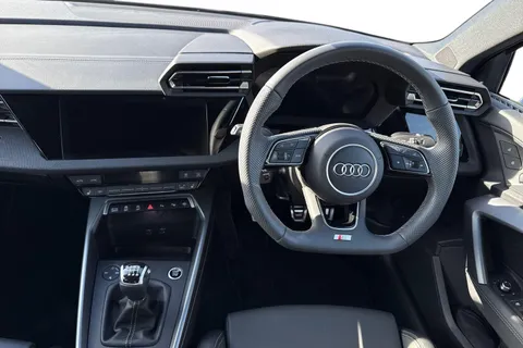 PK25XAY Audi A3 Black Edition 35 TFSI 150 PS 6-speed Thumbnail #19