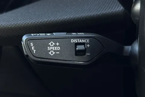 PK25XAY Audi A3 Black Edition 35 TFSI 150 PS 6-speed Thumbnail #37