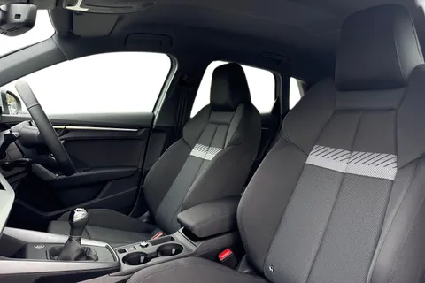  Audi A3 1.5 TFSI Sport Sportback S Tronic Euro 6 (s/s) 5dr Thumbnail #16