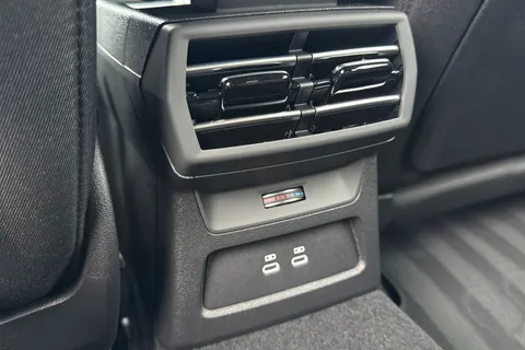  Audi A3 1.5 TFSI Sport Sportback S Tronic Euro 6 (s/s) 5dr Thumbnail #35