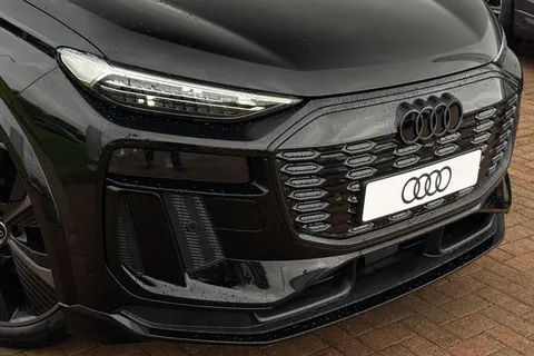 Audi Q6 E-Tron 100kWh Edition 1 Auto quattro 5dr Thumbnail #9