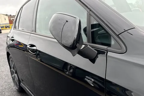 ML25ZFY Volkswagen Golf 1.5 eTSI 150 Black Edition 5dr DSG **AREA VIEW, PARK ASSIST** Thumbnail #31