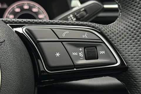  Audi A3 2.0 TDI Black Edition S Tronic Euro 6 (s/s) 4dr Thumbnail #37