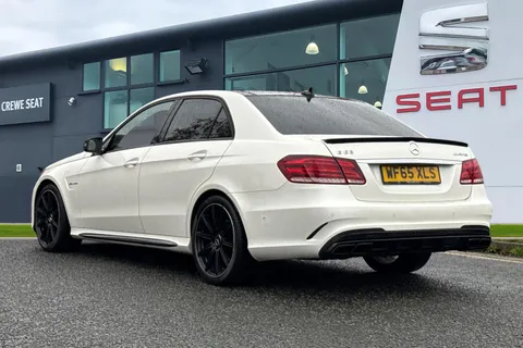WF65XLS Mercedes-Benz E Class 5.5 E63 V8 BiTurbo AMG SpdS MCT Euro 6 (s/s) 4dr Thumbnail #3