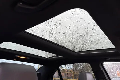 WF65XLS Mercedes-Benz E Class 5.5 E63 V8 BiTurbo AMG SpdS MCT Euro 6 (s/s) 4dr Thumbnail #35