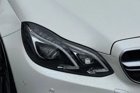 WF65XLS Mercedes-Benz E Class 5.5 E63 V8 BiTurbo AMG SpdS MCT Euro 6 (s/s) 4dr Thumbnail #42