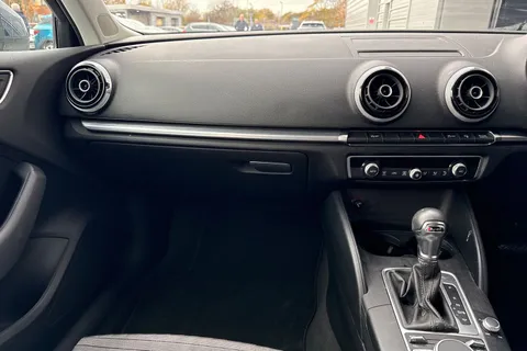 19 of 59 for Audi A3 2.0 TDI Sport Sportback S Tronic Euro 6 (s/s) 5dr (Nav)