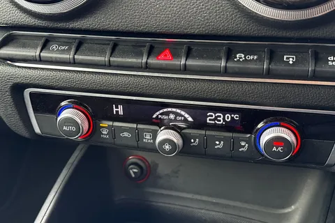 21 of 59 for Audi A3 2.0 TDI Sport Sportback S Tronic Euro 6 (s/s) 5dr (Nav)