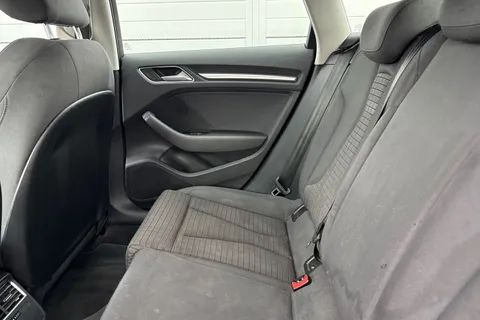 33 of 59 for Audi A3 2.0 TDI Sport Sportback S Tronic Euro 6 (s/s) 5dr (Nav)