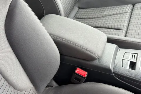 36 of 59 for Audi A3 2.0 TDI Sport Sportback S Tronic Euro 6 (s/s) 5dr (Nav)